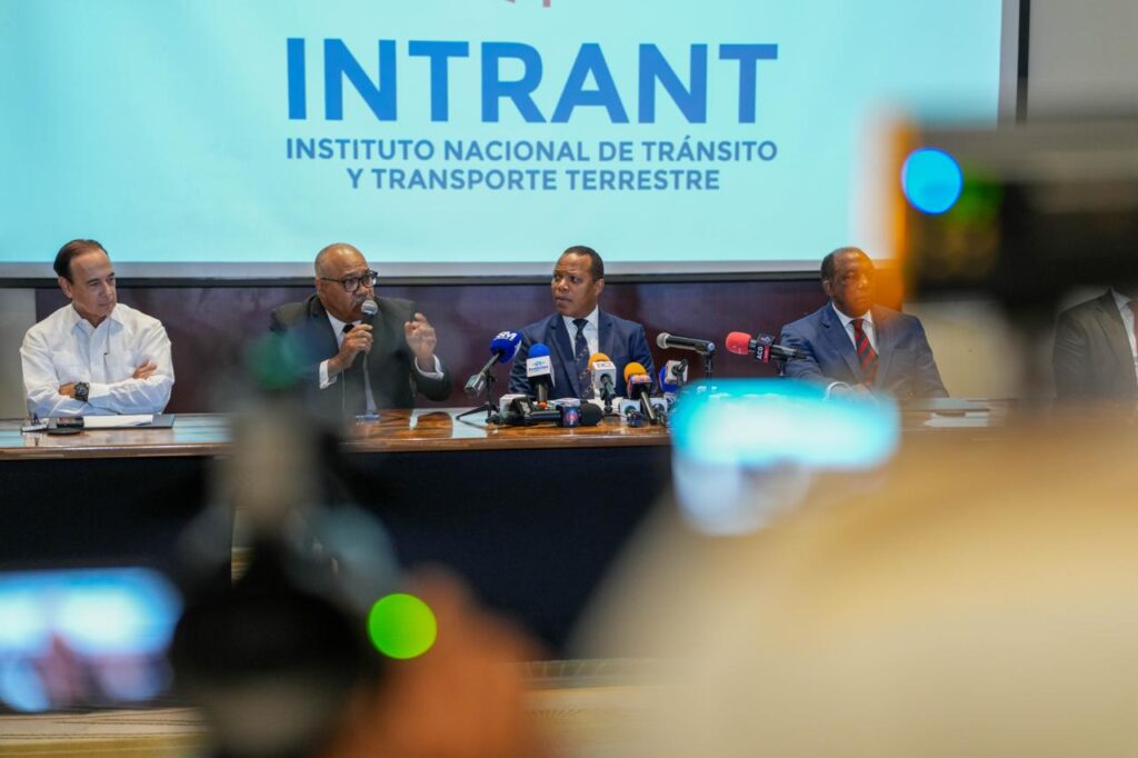 WhatsApp Image 2025-10-04 at 8.10.16 PM (3)